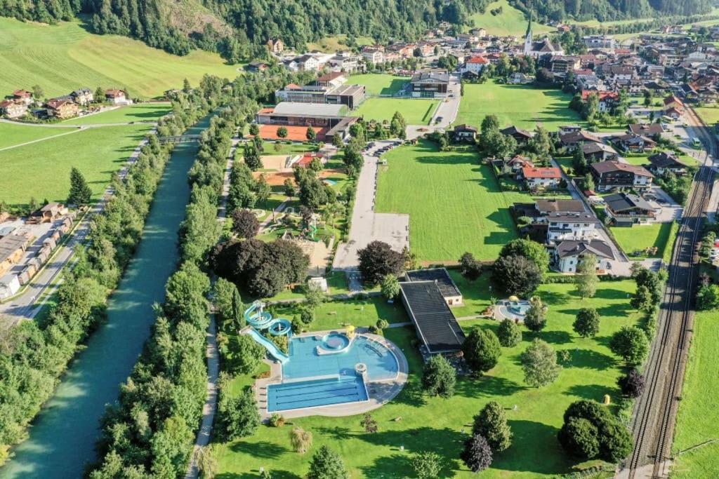 Ferienhaus Zillertal Panorama Blick Balkon Sauna Zellberg Екстериор снимка